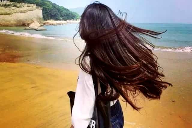 大学生物课老师