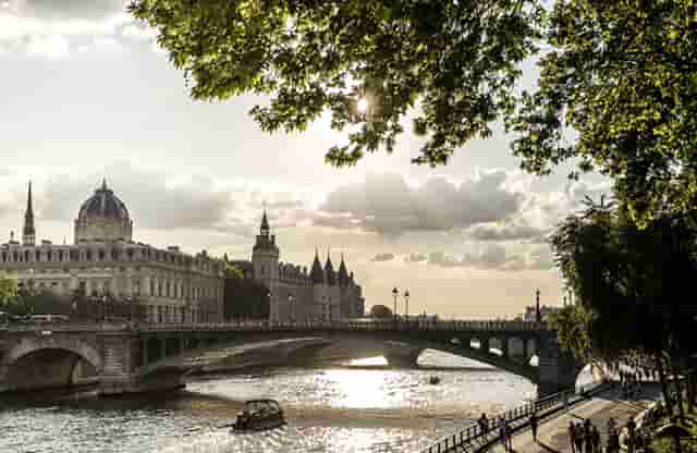 HECT澳洲瀚德移民： 澳洲留学大学排名榜 澳洲留学优势