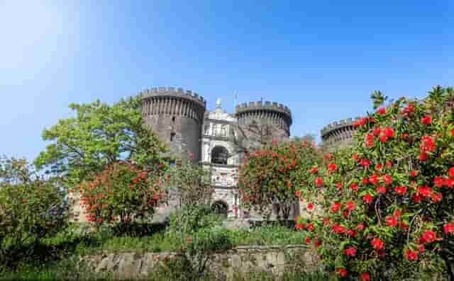 一个老师教的好不好(钢琴两个老师教好不好)